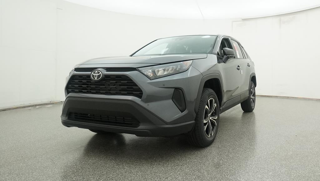 2022 Toyota RAV4 LE photo 4