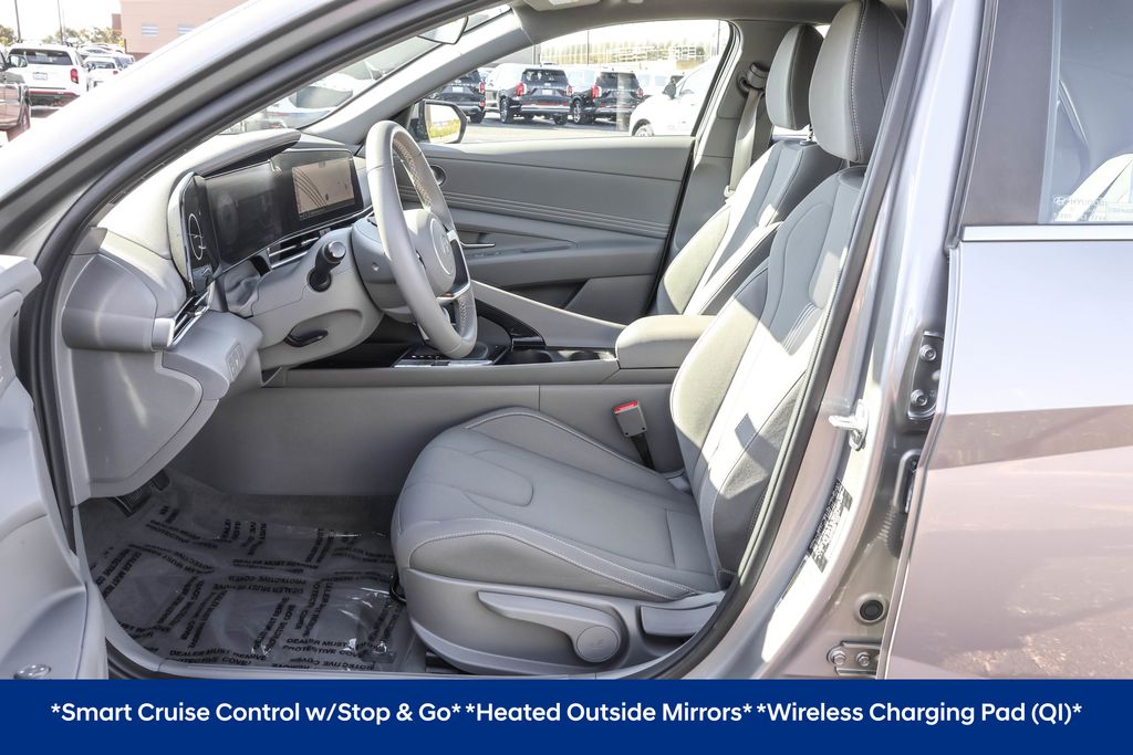 2024 Hyundai Elantra SEL Sport photo 4