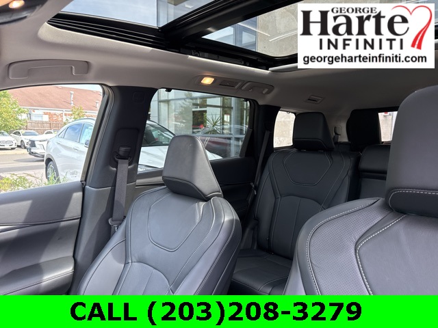 2023 Infiniti QX60 Luxe photo 19