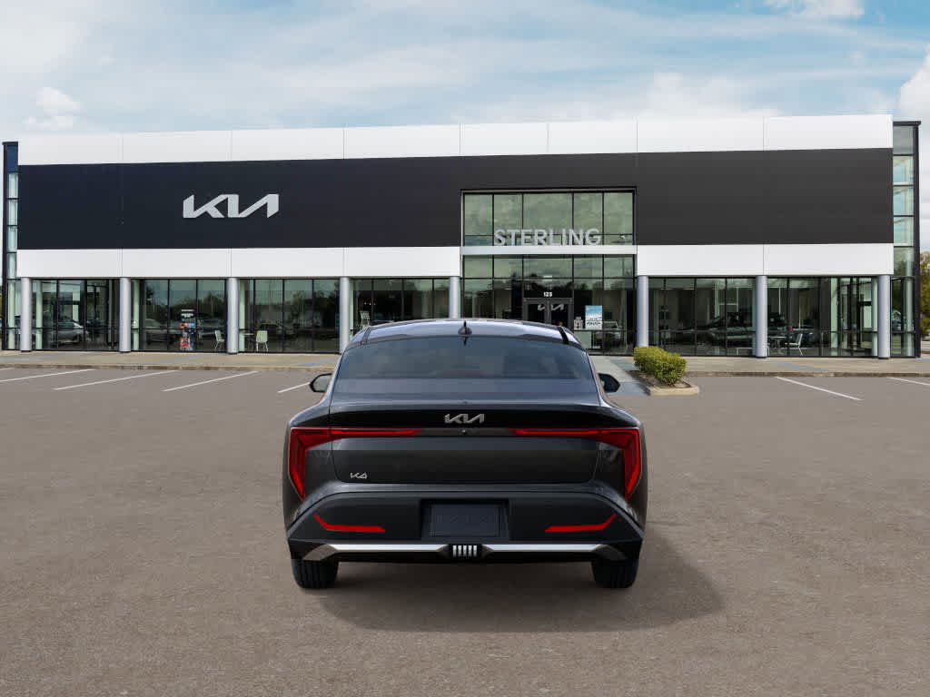 2025 Kia K4 LXS photo 4