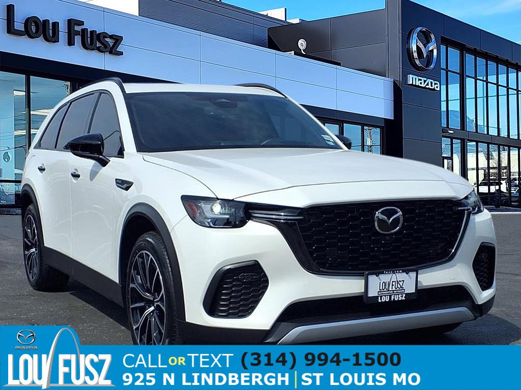 2025 Mazda CX-70 Premium Plus Package's photo