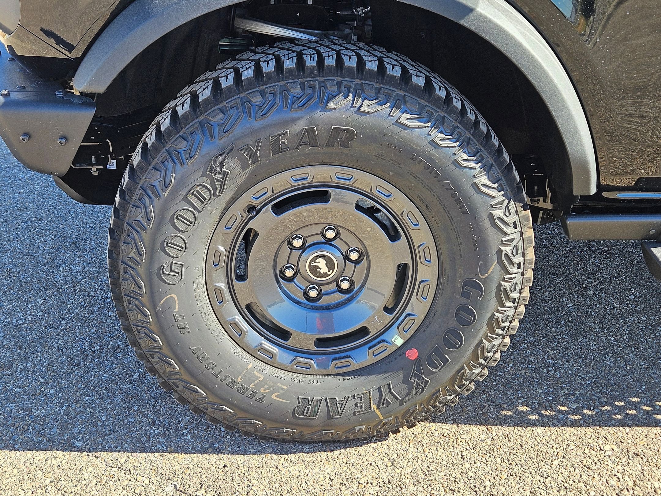 2024 Ford Bronco Badlands photo 18