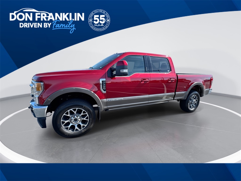 2022 Ford F-350 Super Duty Lariat's photo