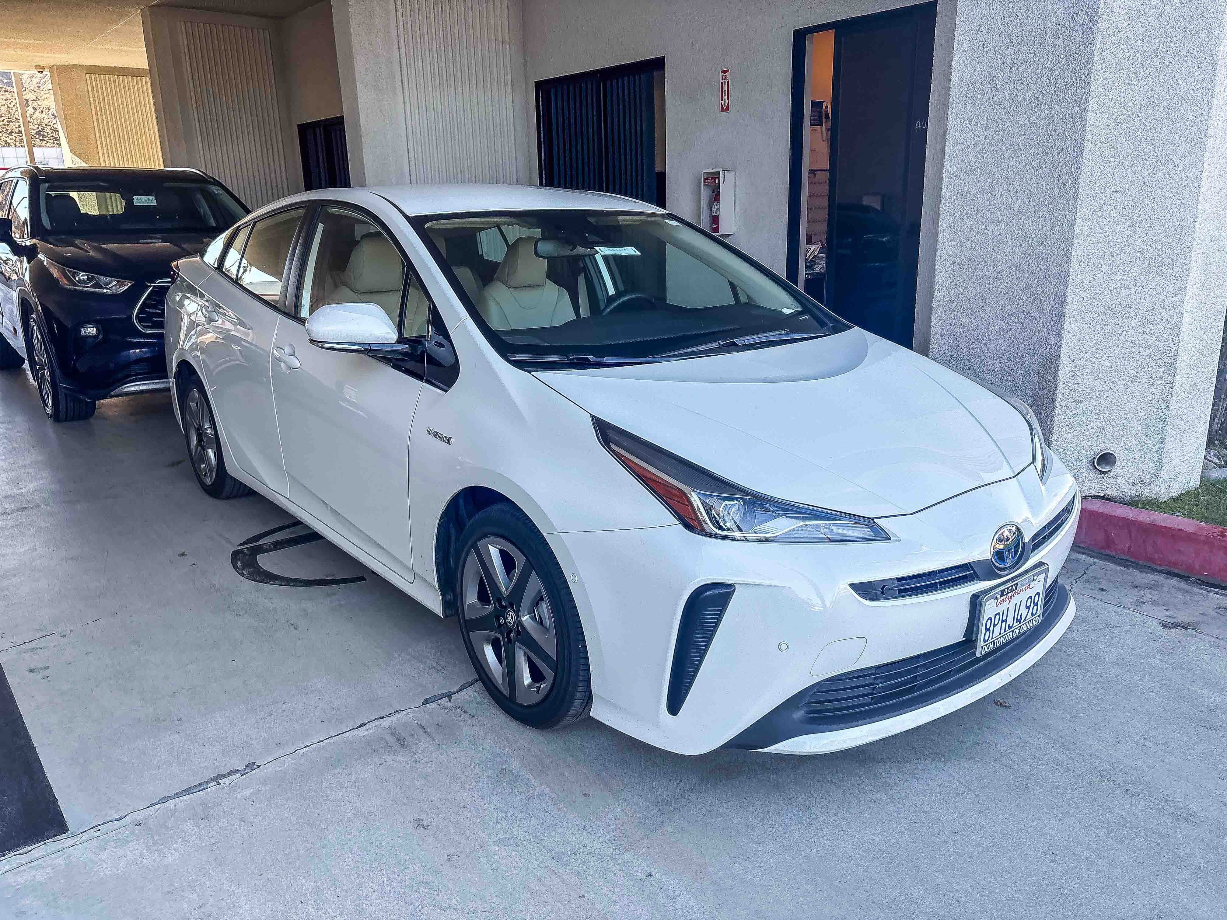 2020 Toyota Prius XLE