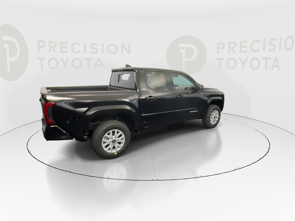 2025 Toyota Tacoma SR5 4x4 Double Cab photo 18