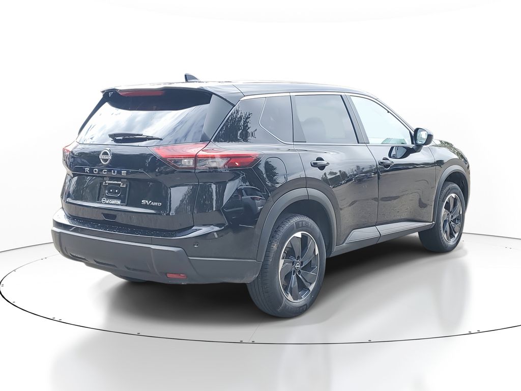 2024 Nissan Rogue SV photo 3