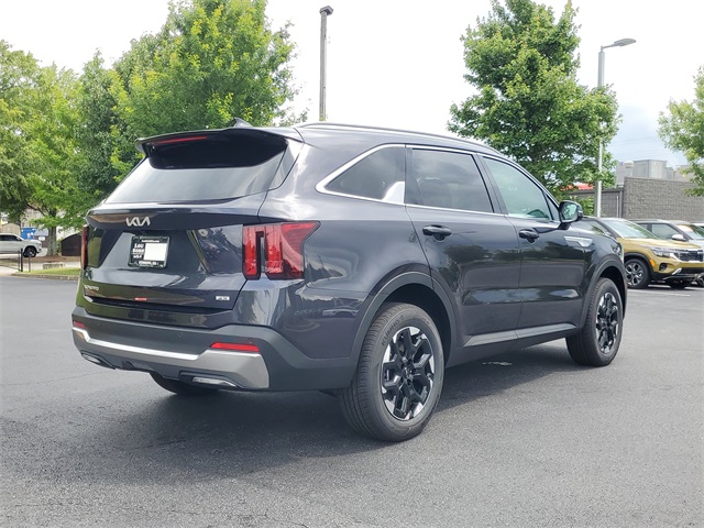 2025 Kia Sorento S photo 4