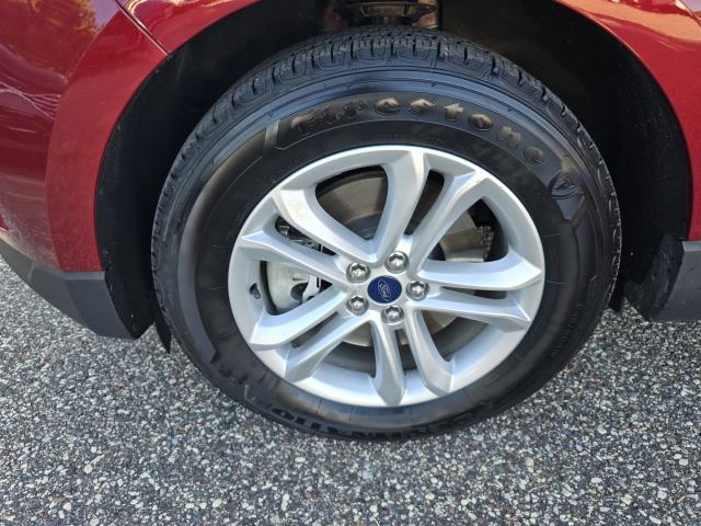 2019 Ford Edge SEL photo 31