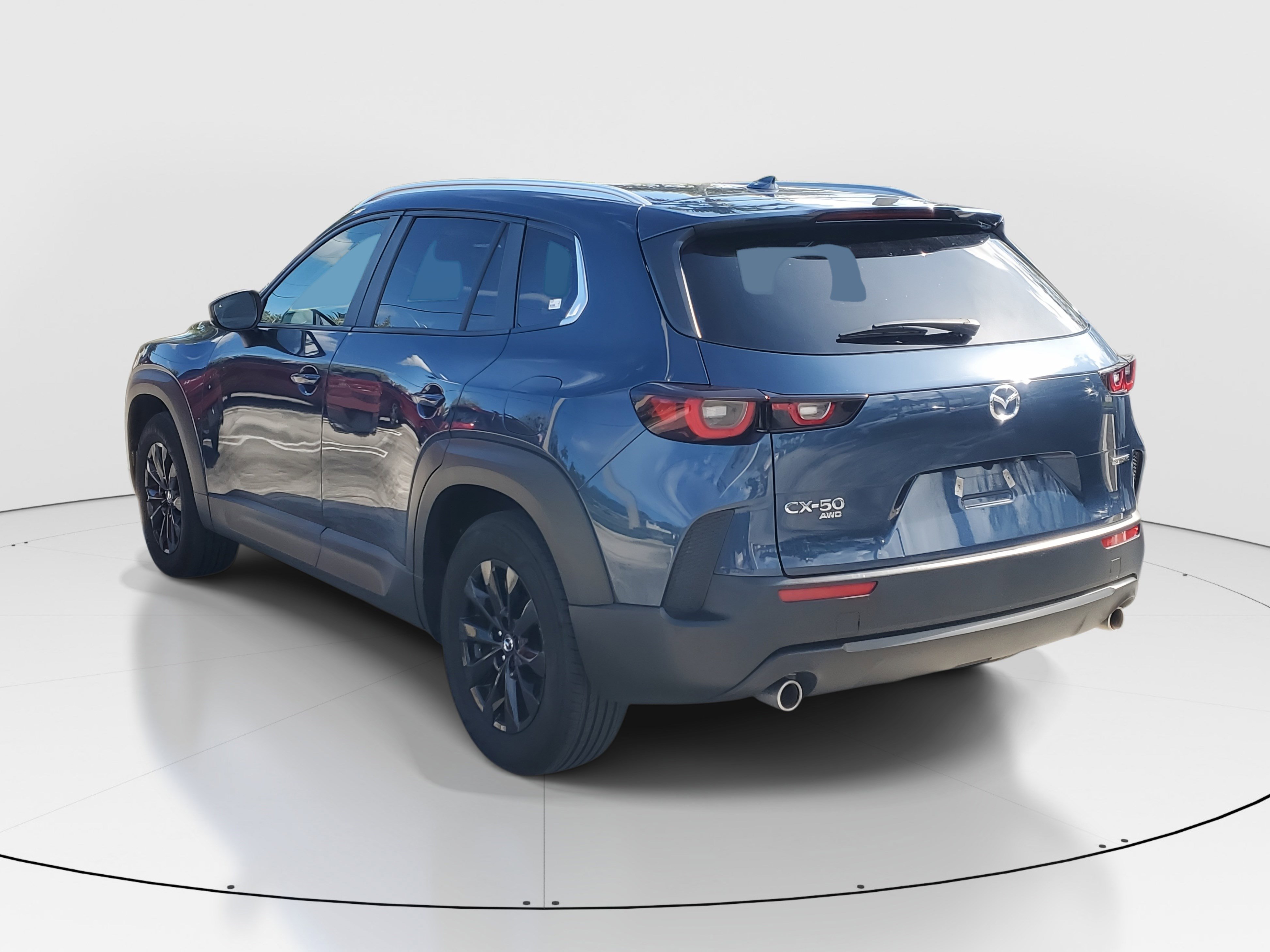 2024 Mazda CX-50 2.5 S Premium photo 5