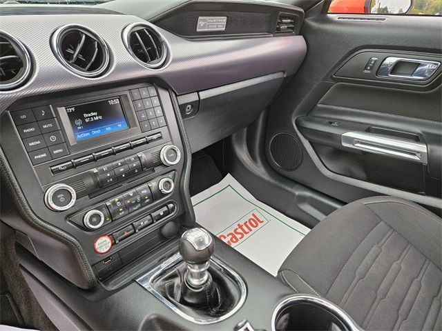 2015 Ford Mustang GT photo 19