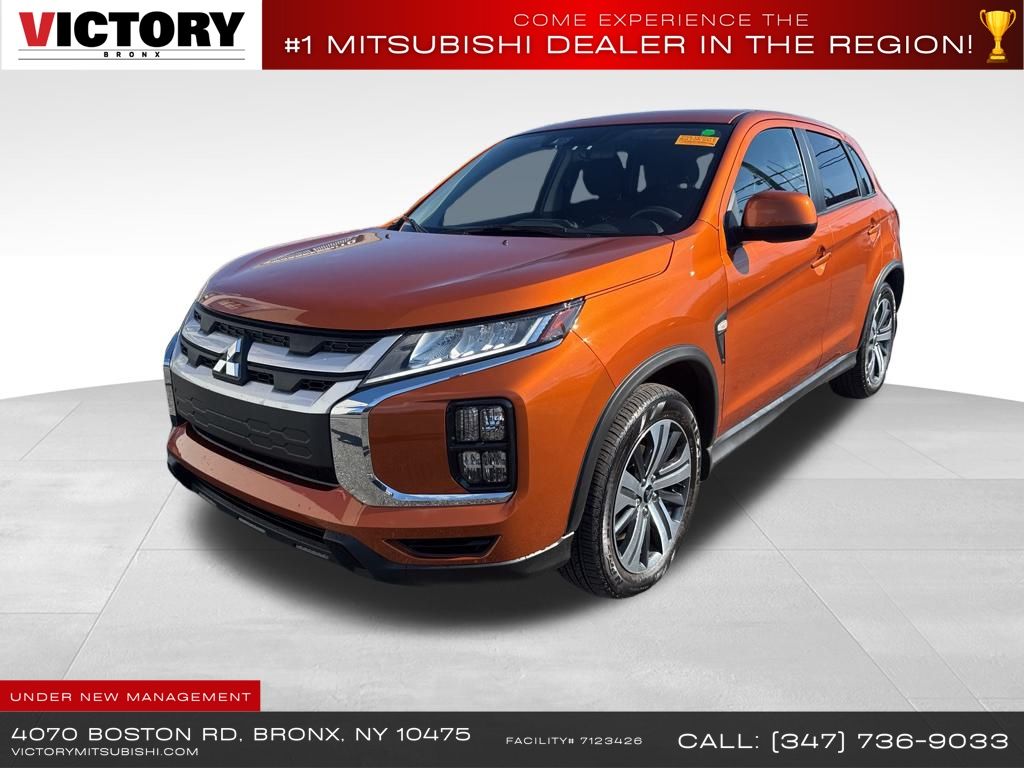 2024 Mitsubishi Outlander Sport ES's photo