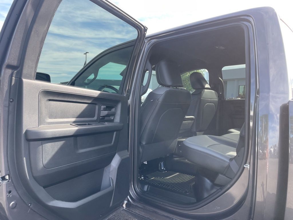 2026 Ram 2500 Tradesman photo 25