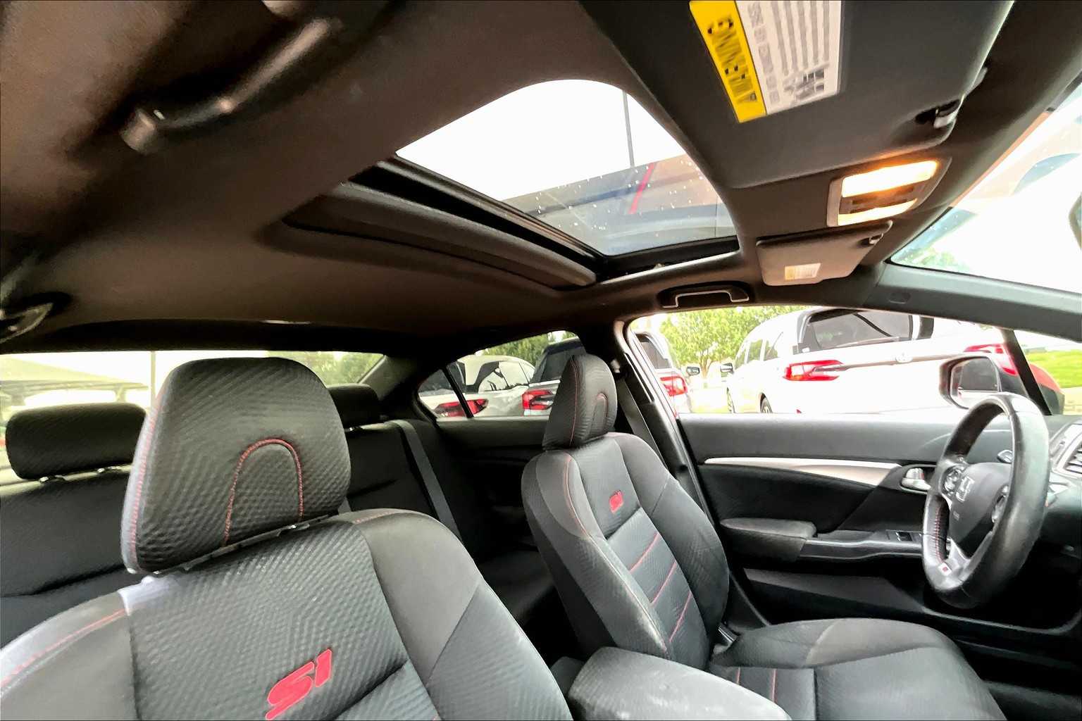 2013 Honda Civic Si photo 13