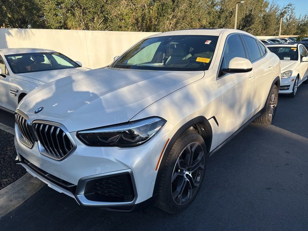 2023 BMW X6 40i's photo