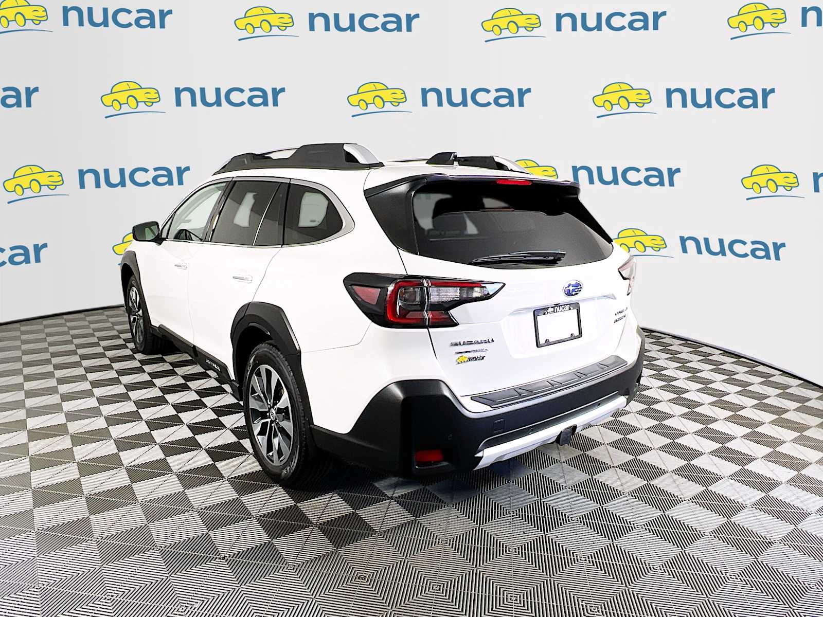 2023 Subaru Outback Touring XT photo 4