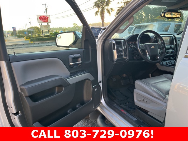 2017 Chevrolet Silverado 1500 LTZ photo 3