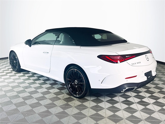2026 Mercedes Benz CLE 300 4MATIC Cabriolet photo 5
