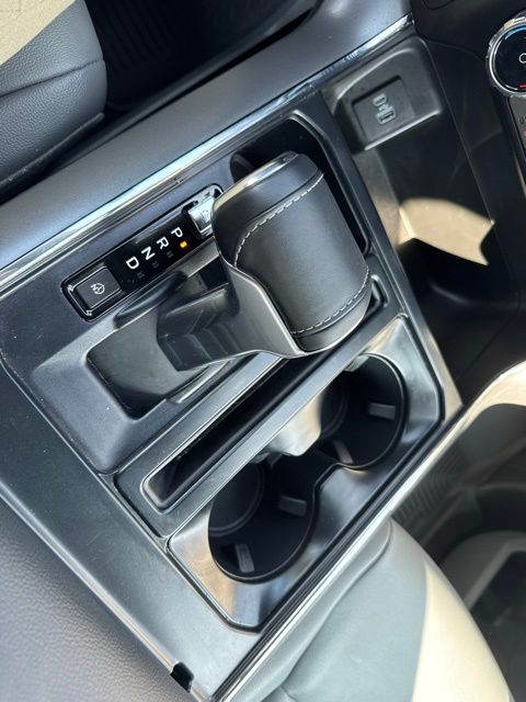 2023 Ford F-150 Lightning photo 25