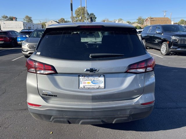 2023 Chevrolet Equinox LS photo 4