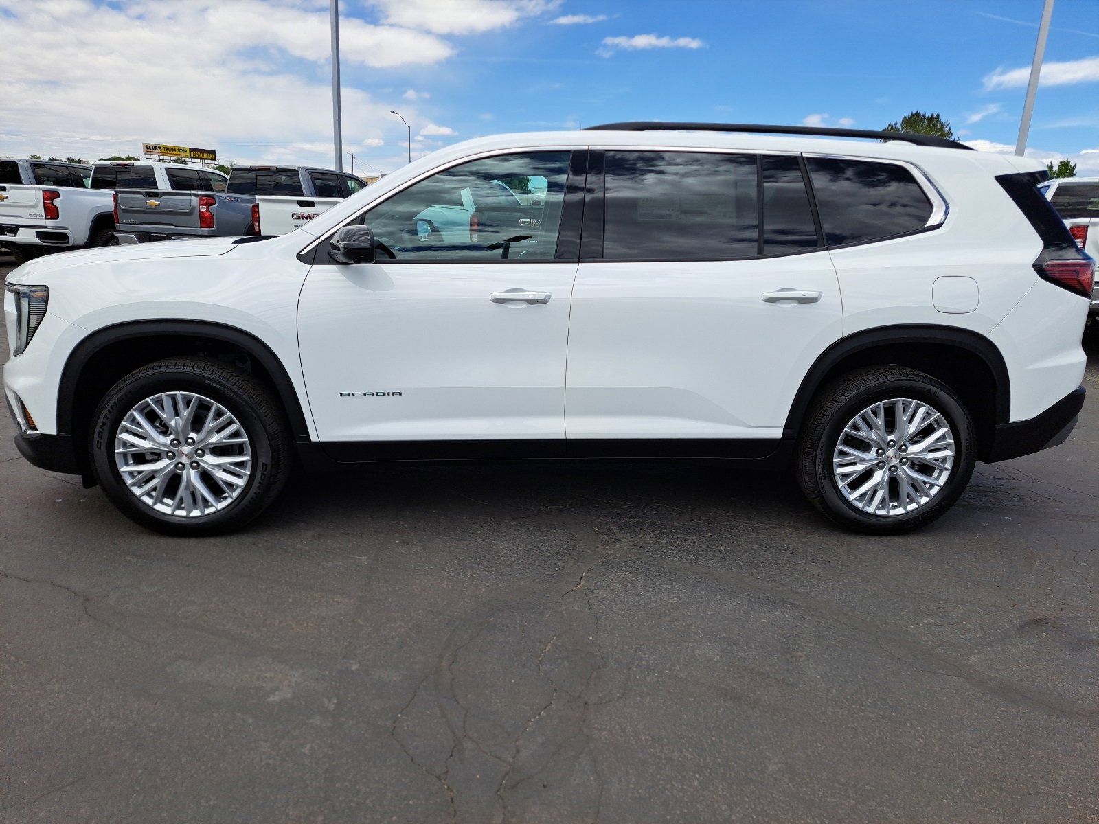 2025 Gmc Acadia Elevation photo 5