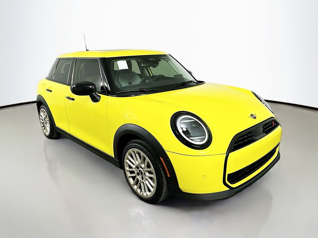 2025 Mini Countryman Hardtop 4 Door Signature photo 3