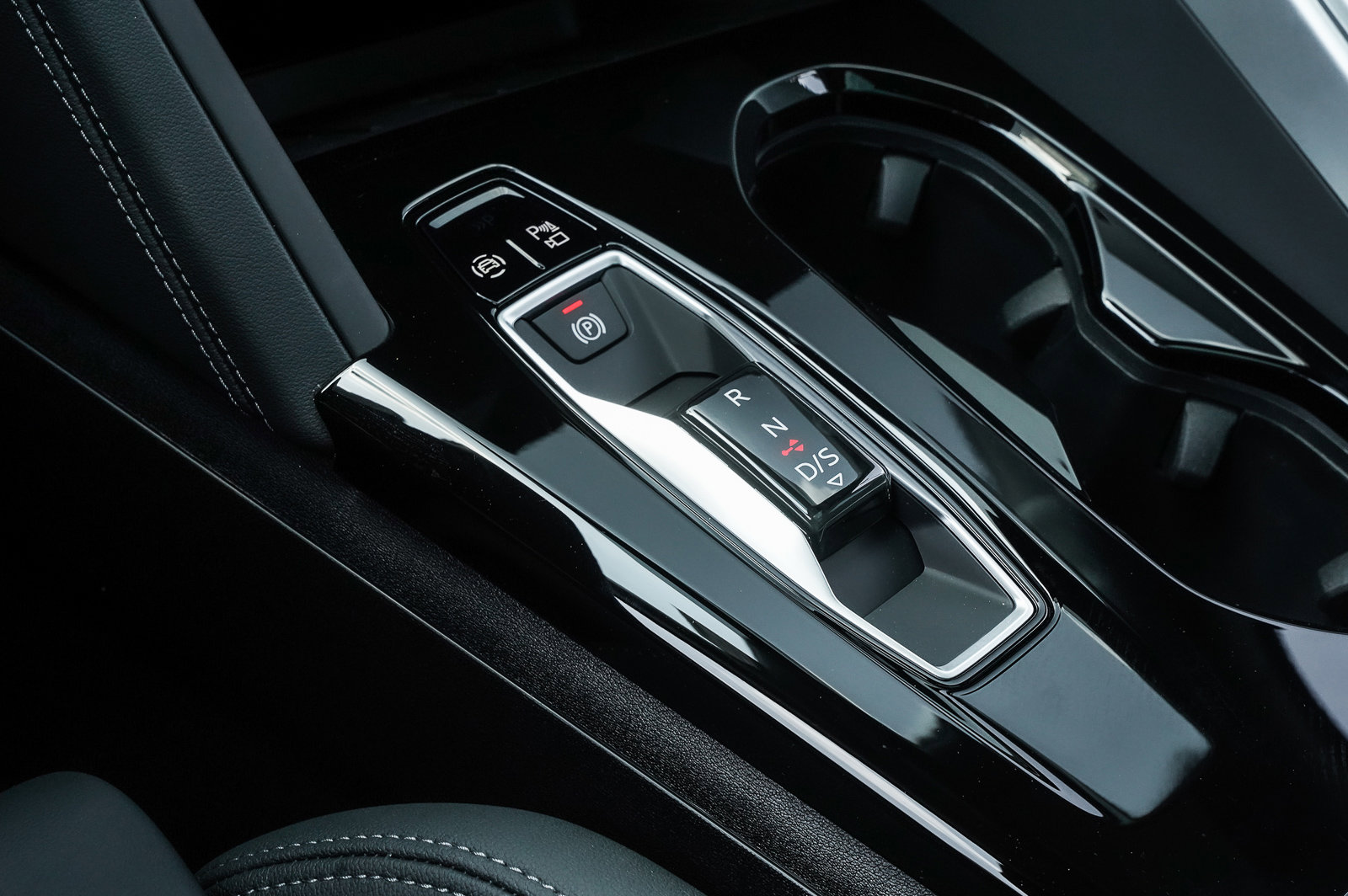 2025 Audi Q5 Premium Plus photo 10