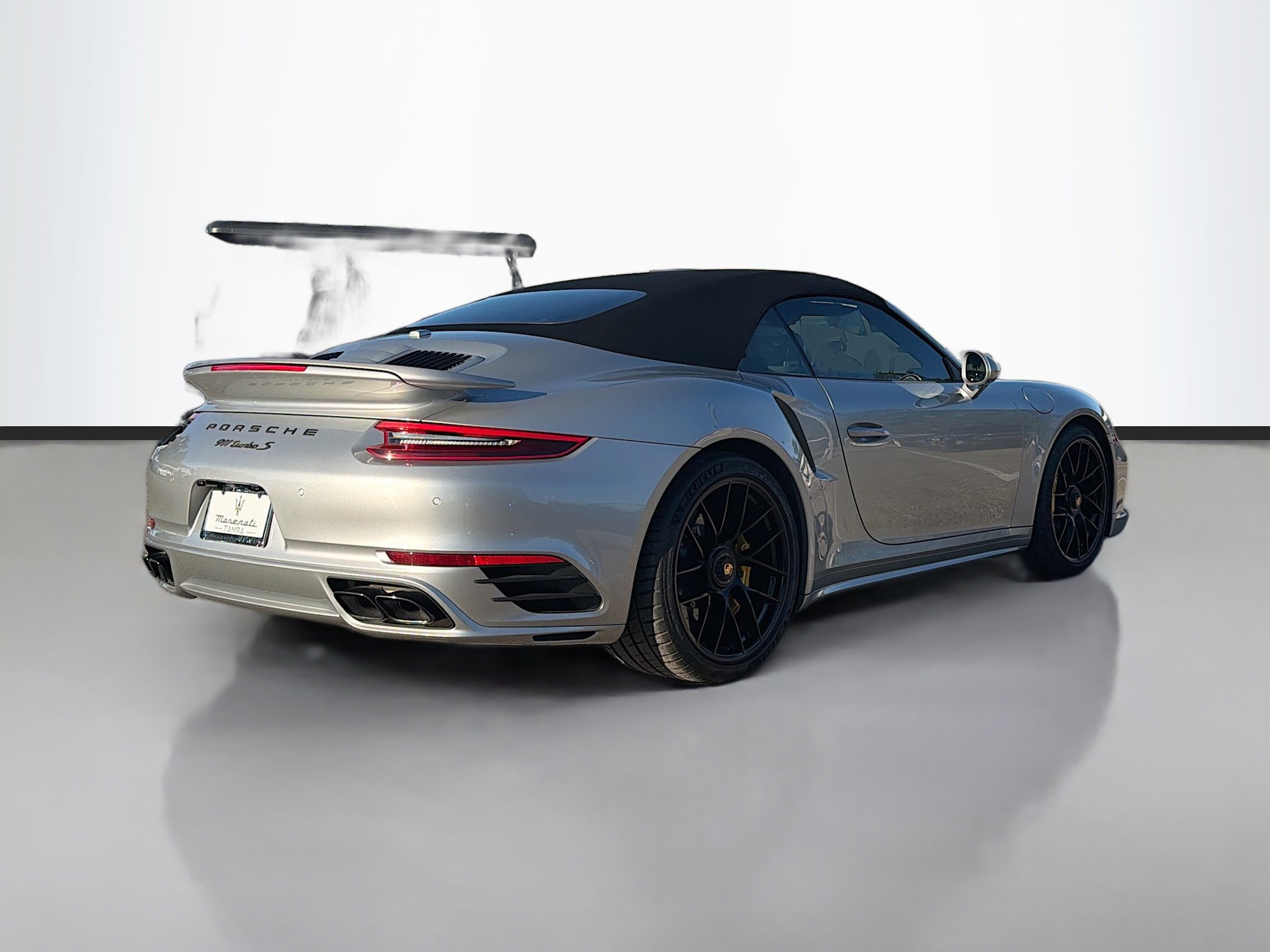 2018 Porsche 911 Turbo S photo 3