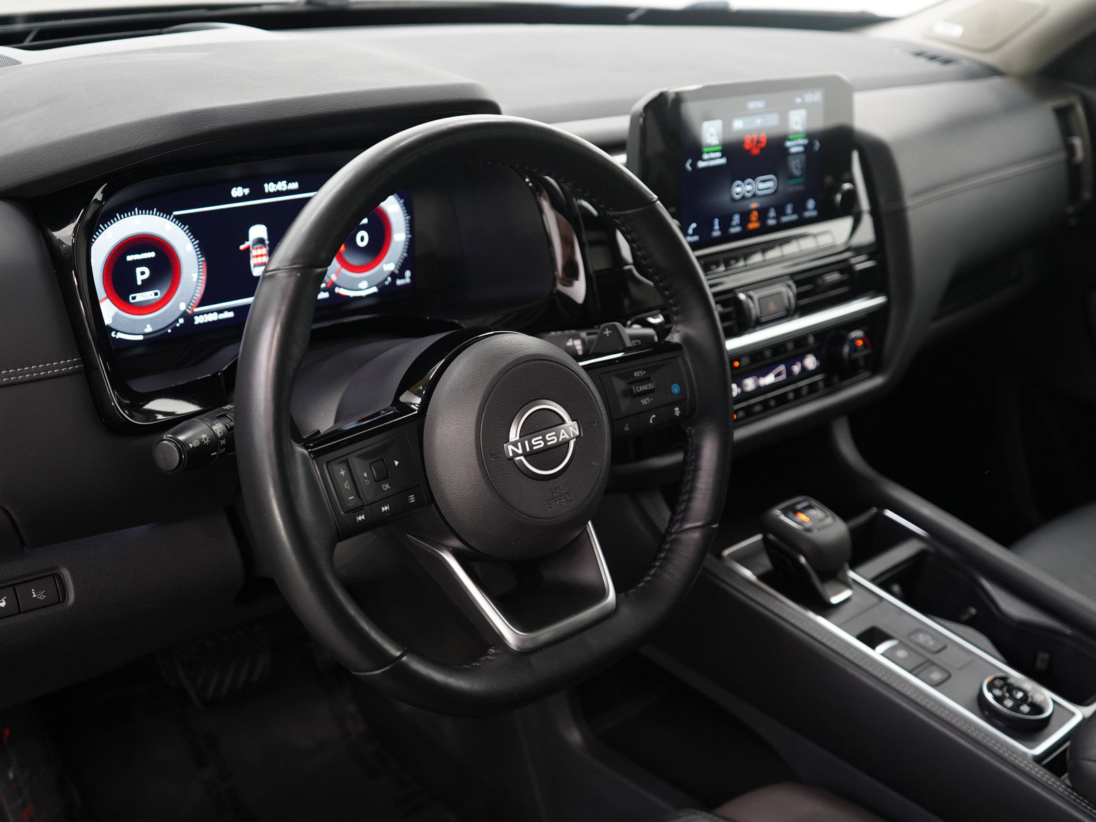 2023 Nissan Pathfinder Platinum photo 22