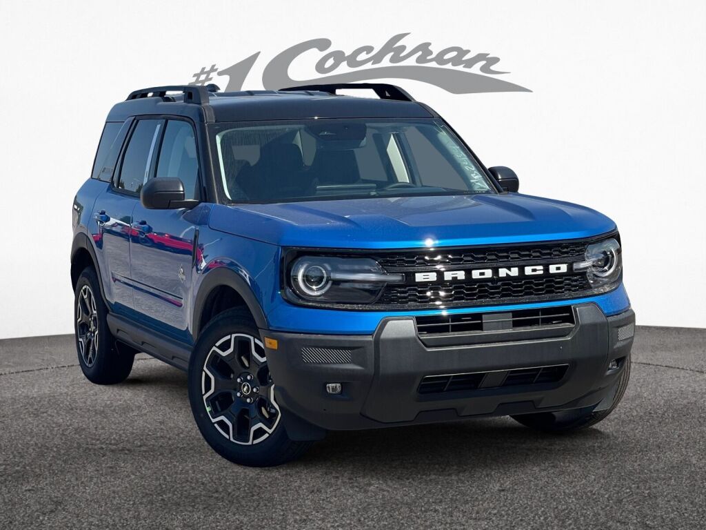 2025 Ford Bronco Sport Outer Banks's photo