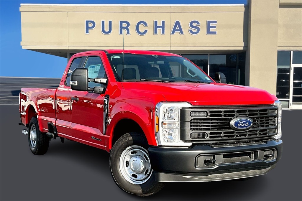 2026 Ford F-350 Super Duty XL's photo