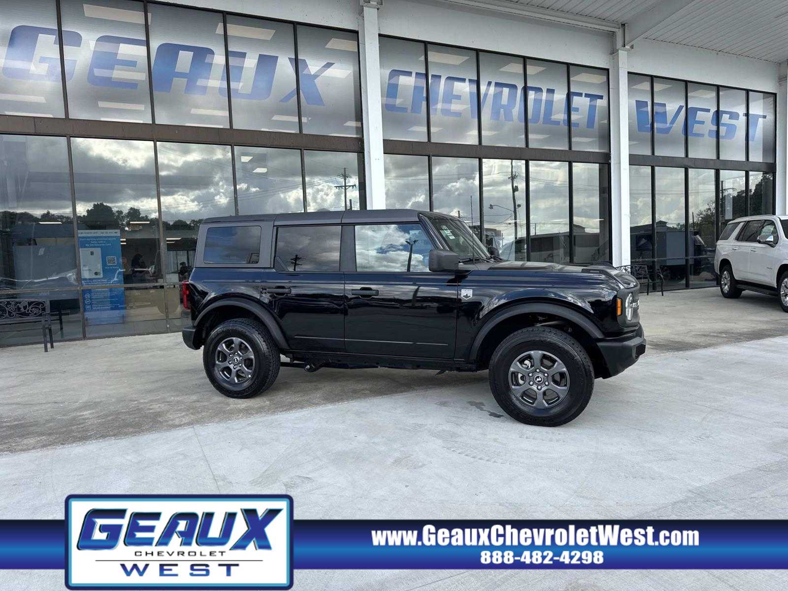 2025 Ford Bronco 4-Door Big Bend's photo
