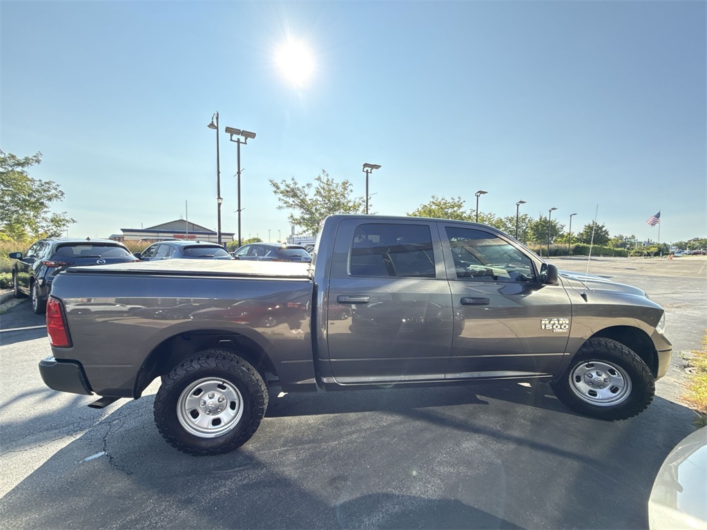 2020 Ram 1500 Classic Tradesman photo 3