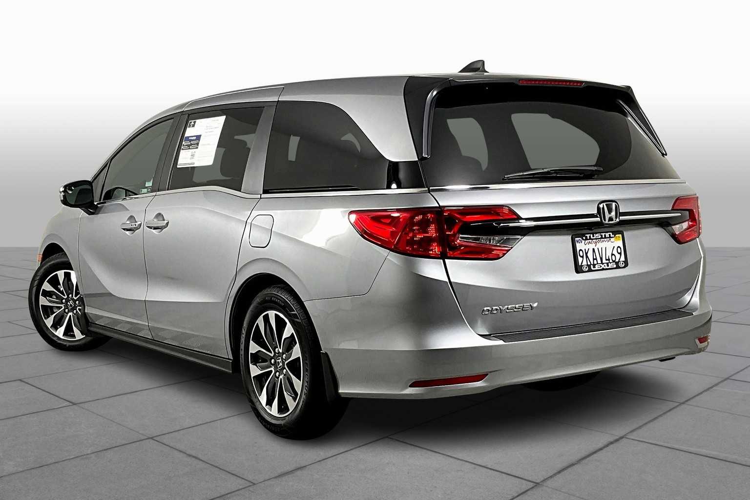 2024 Honda Odyssey EX-L photo 10