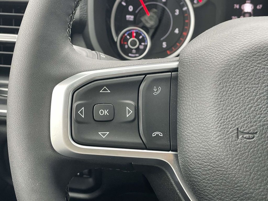 2025 Ram 2500 Big Horn photo 28