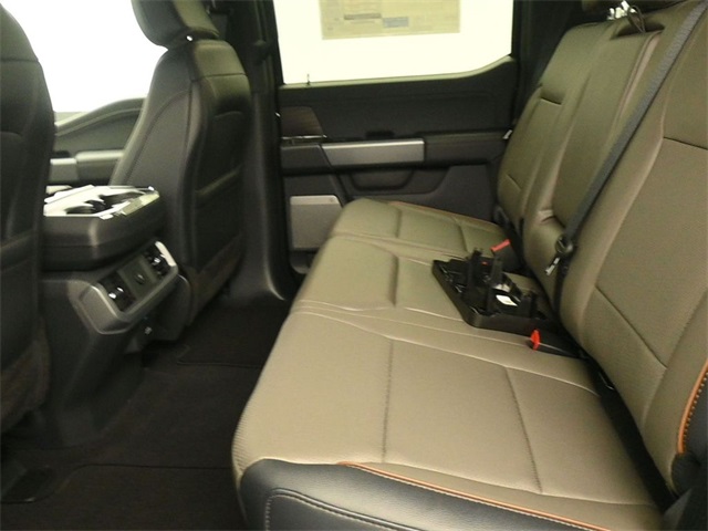 2025 Ford F-150 Lariat photo 10