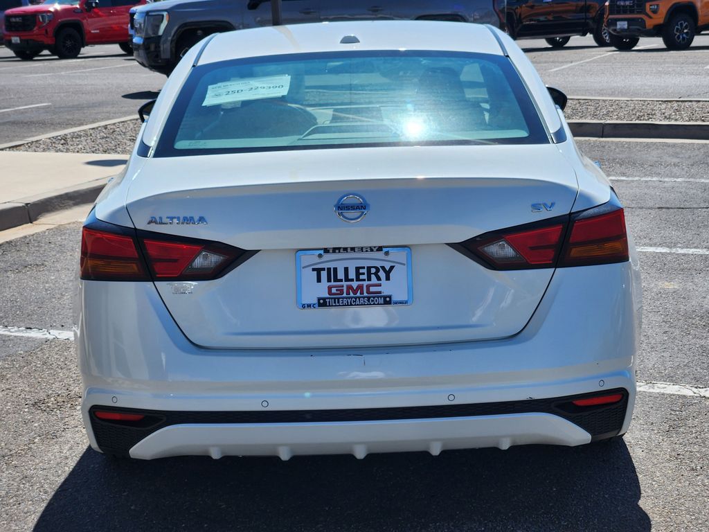 2021 Nissan Altima 2.5 SV photo 3