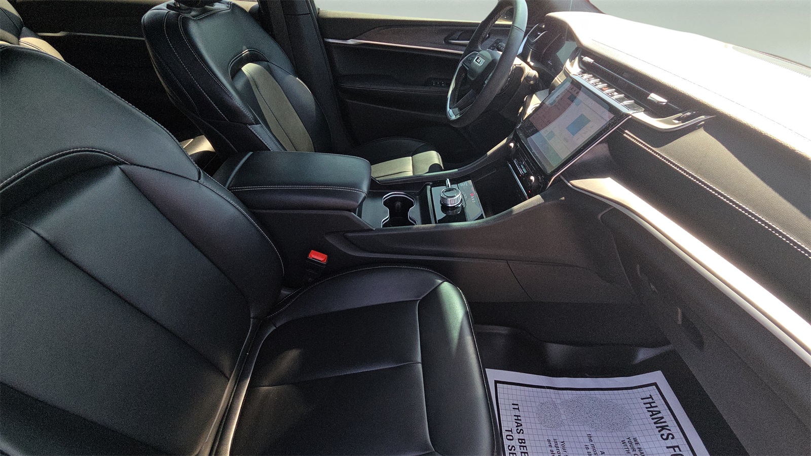 2024 Jeep Grand Cherokee Limited photo 22