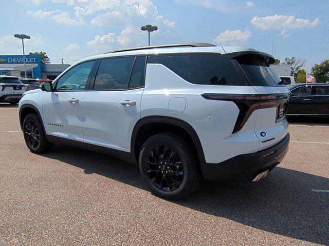 2026 Chevrolet Traverse photo 4