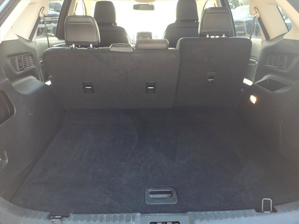 2024 Ford Edge Titanium photo 23