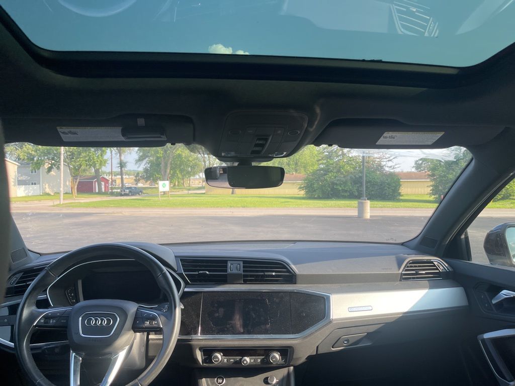 2021 Audi Q3 Premium S line photo 38