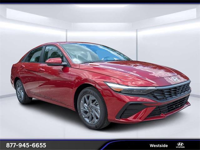 2025 Hyundai Elantra Blue's photo