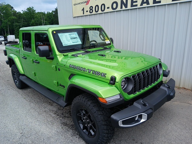 2025 Jeep Gladiator High Tide's photo