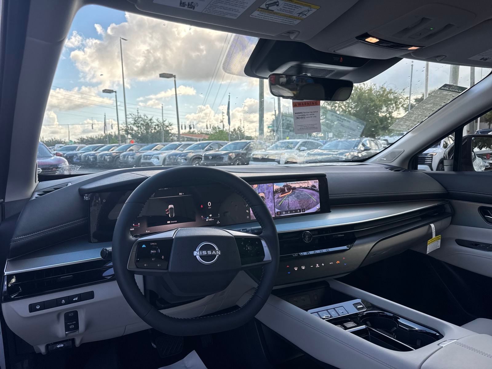 2025 Nissan Murano SL photo 10