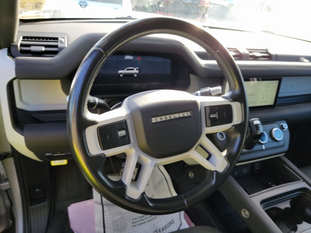 2020 Land Rover Defender 110 photo 5