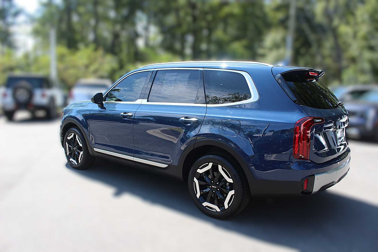 2023 Kia Telluride S photo 5