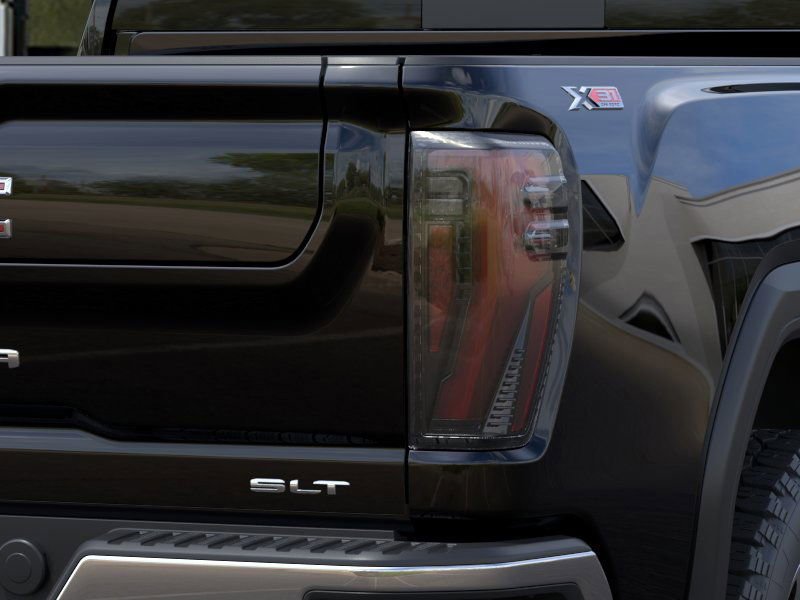 2025 Gmc Sierra HD SLT photo 11