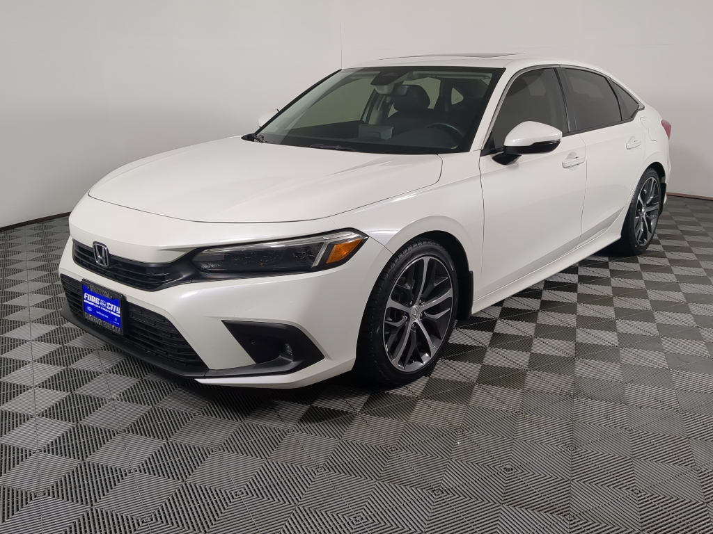 2024 Honda Civic Touring photo 4