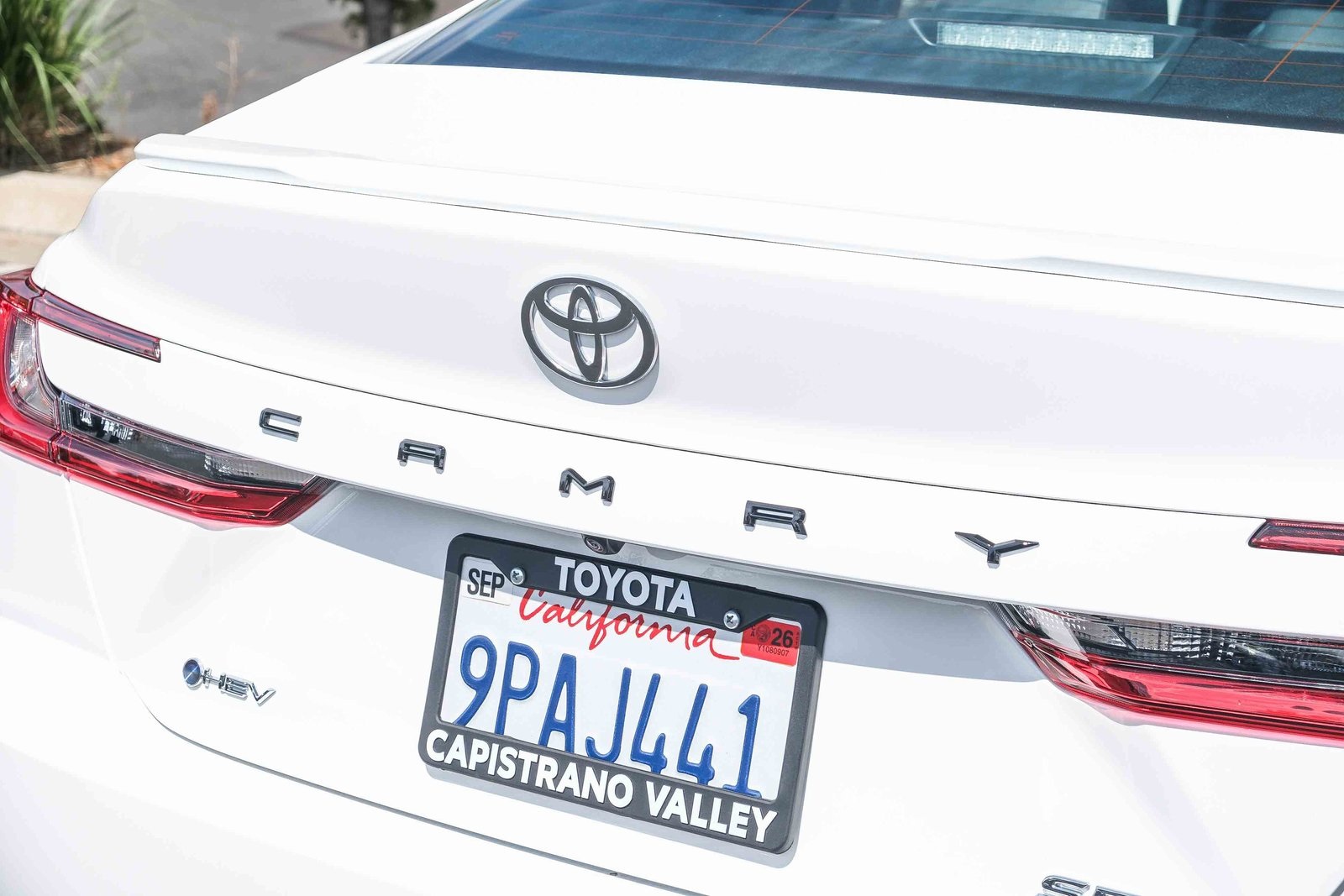 2025 Toyota Camry SE photo 11
