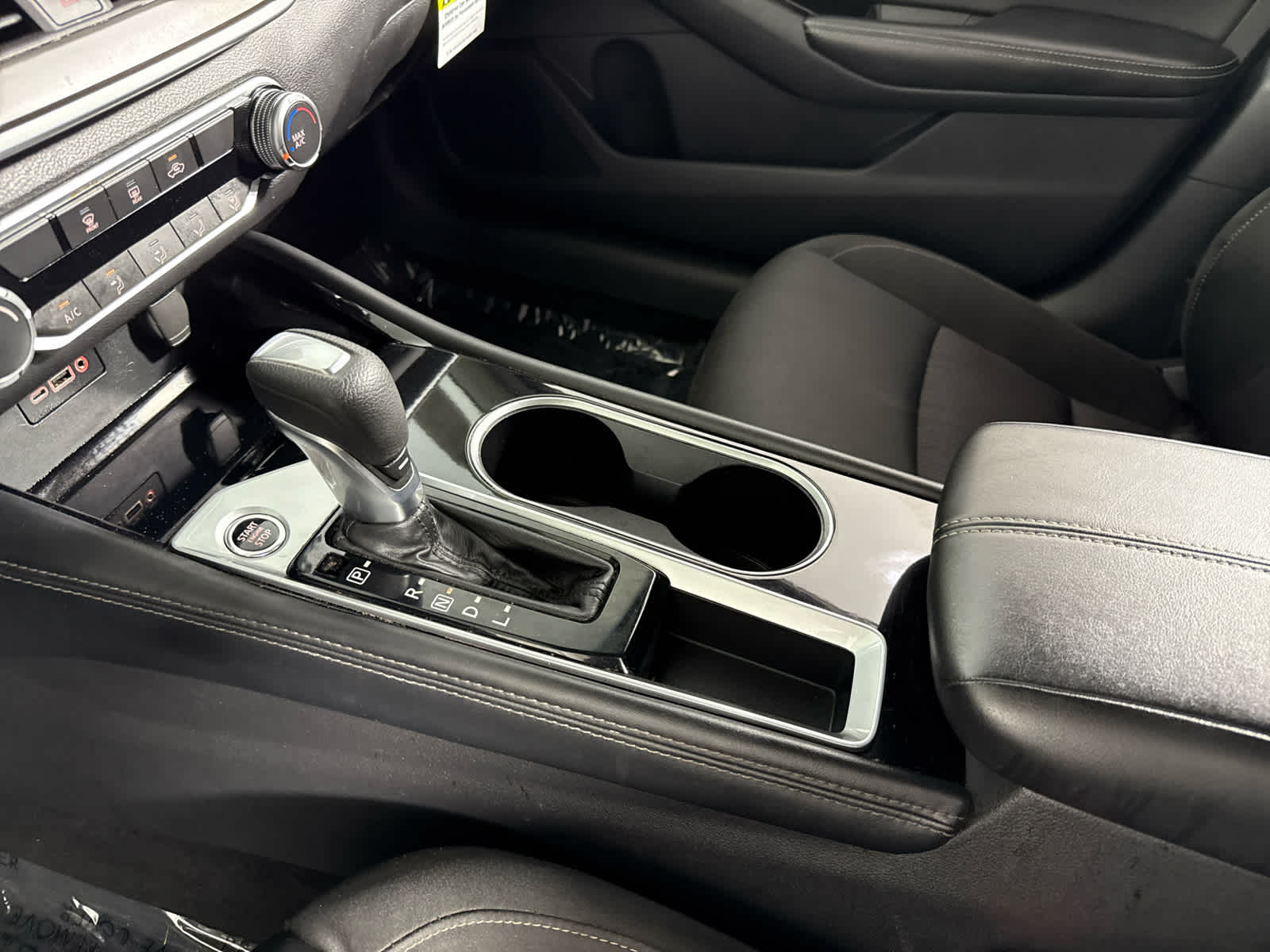 2023 Nissan Altima 2.5 SV photo 26
