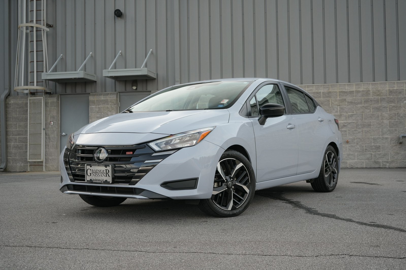 2023 Nissan Versa Sedan